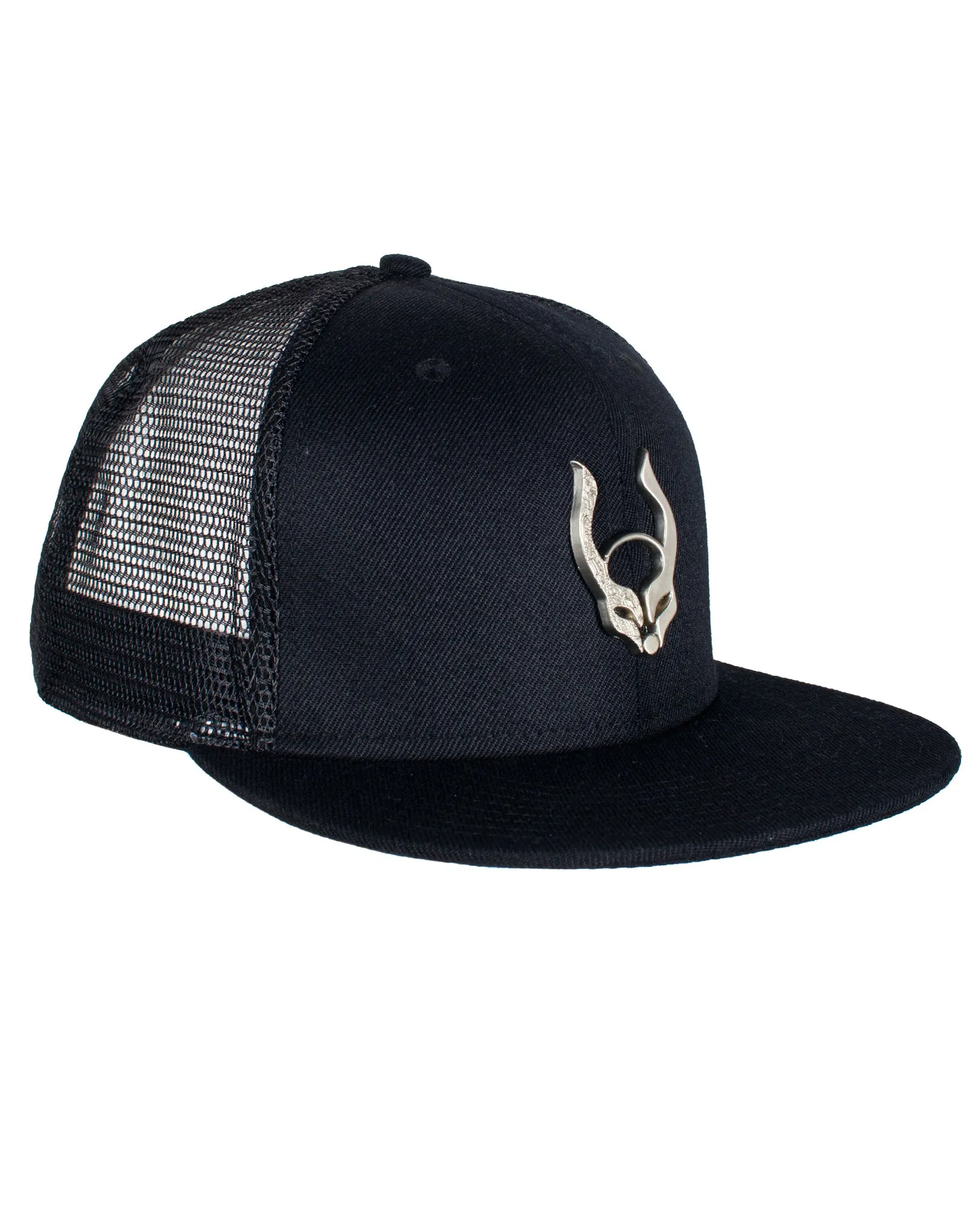 METAL LOGO TRUCKER CAP